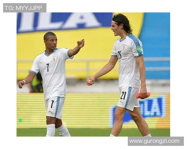 足球明星意外断眉毛瞬间视频引发热议网友纷纷评论搞笑反应合集