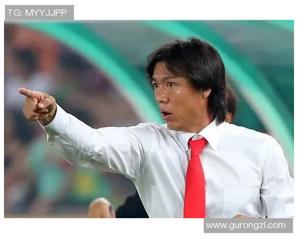 足球明星洪明甫的传奇人生与足球事业的辉煌成就探秘 足球明星洪明甫的传奇人生与足球事业的辉煌成就探秘